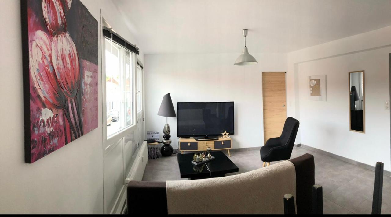 Bel Appartement Cosy Tres Calme Avec Parking Prive Templemars Eksteriør bilde