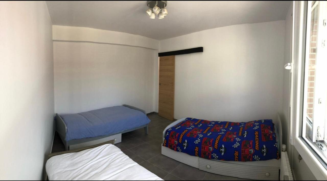 Bel Appartement Cosy Tres Calme Avec Parking Prive Templemars Eksteriør bilde